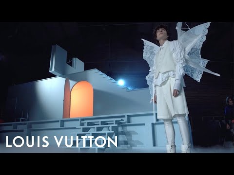 Men’s Fall-Winter 2022 Fashion Show | LOUIS VUITTON