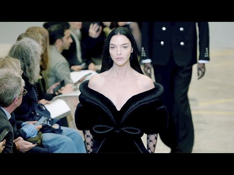 Burberry | Spring Summer 2023 | Full Show