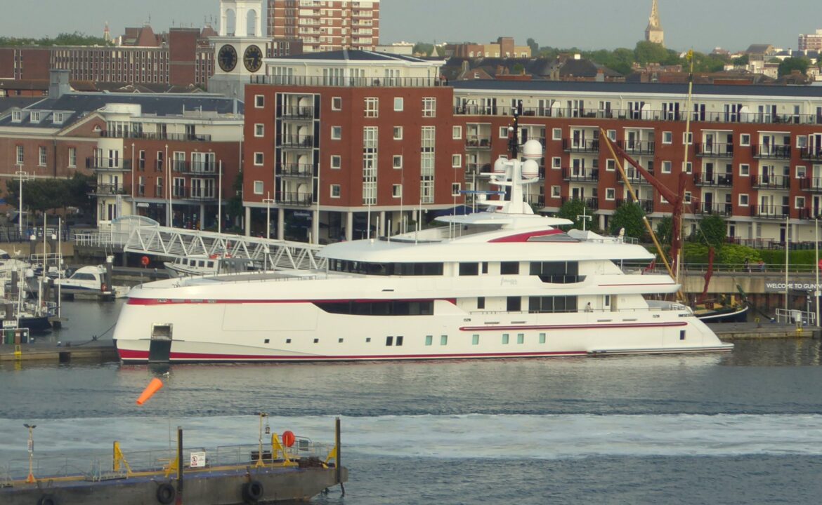 yacht salone nautico internazionale genova