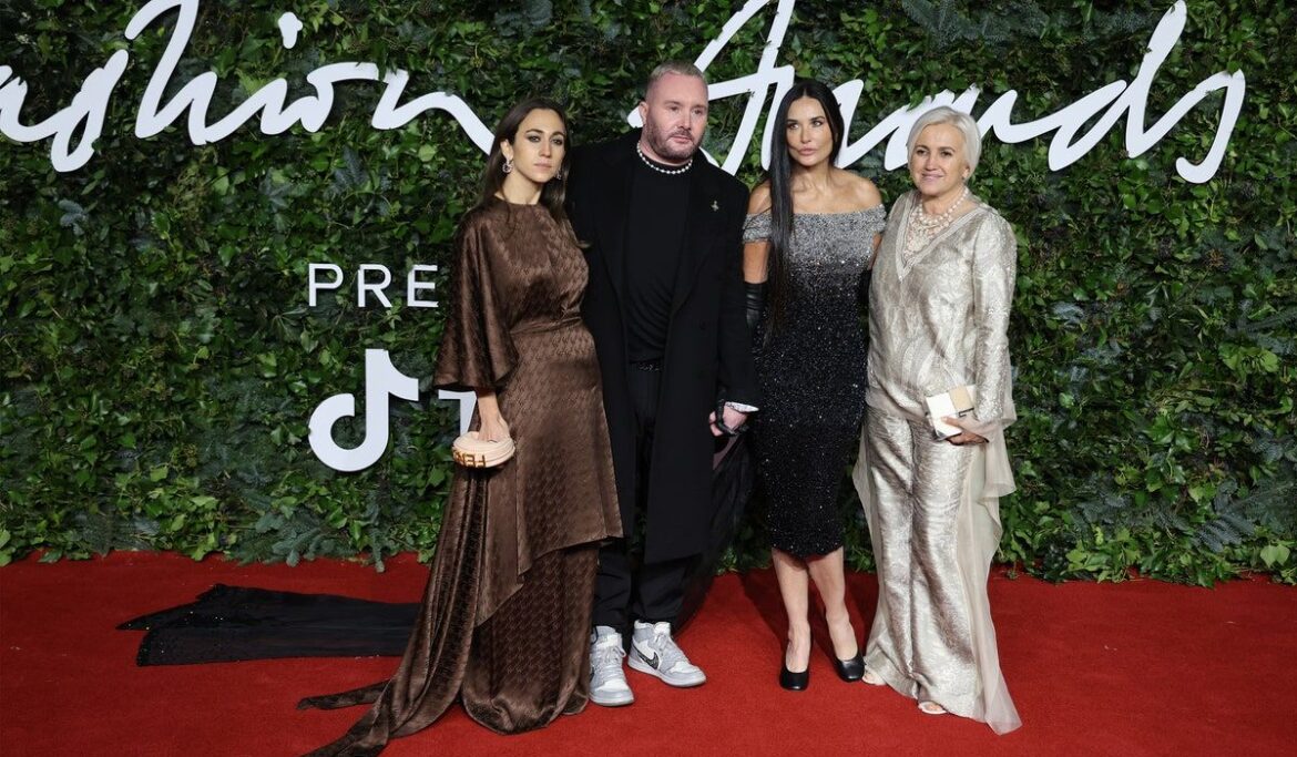 british-fashion-awards2021