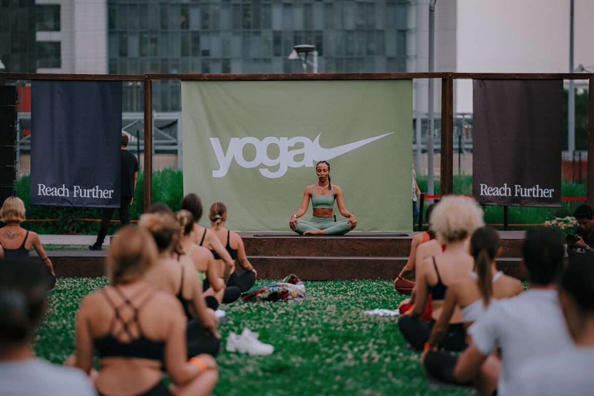 Nike Yoga