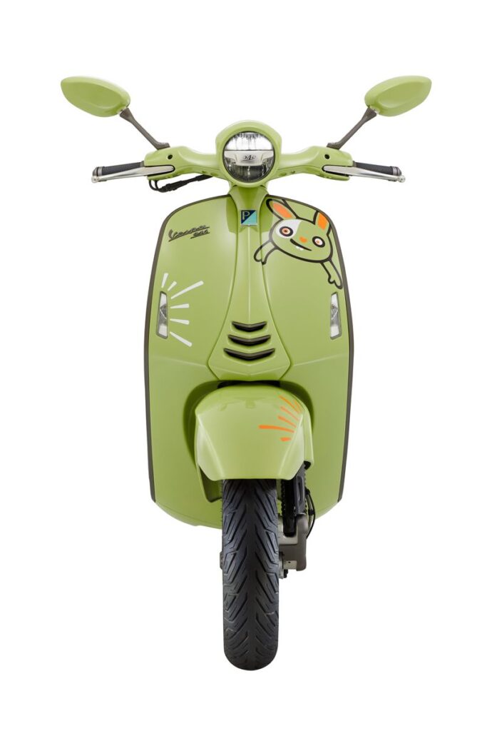 Vespa 946