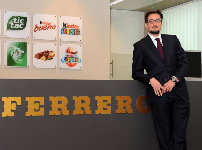 Giovanni Ferrero, con alcuni marchi di "famiglia"