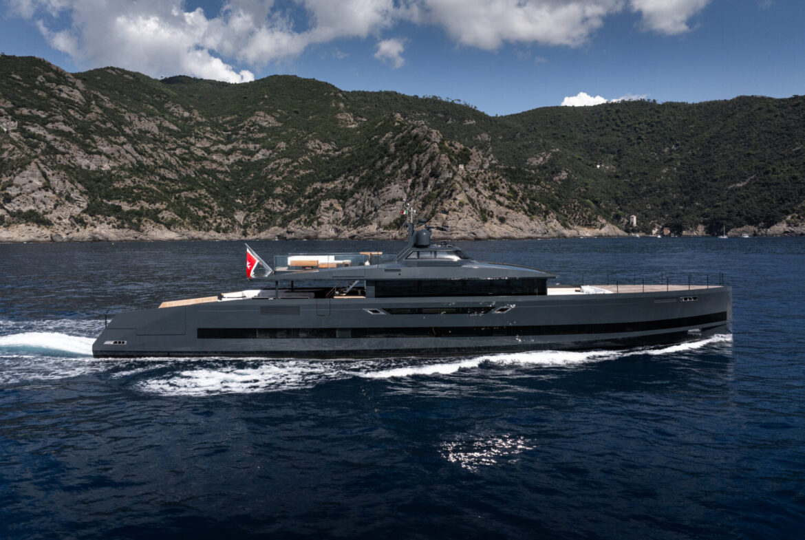 Alia Yachts superyachts SAN