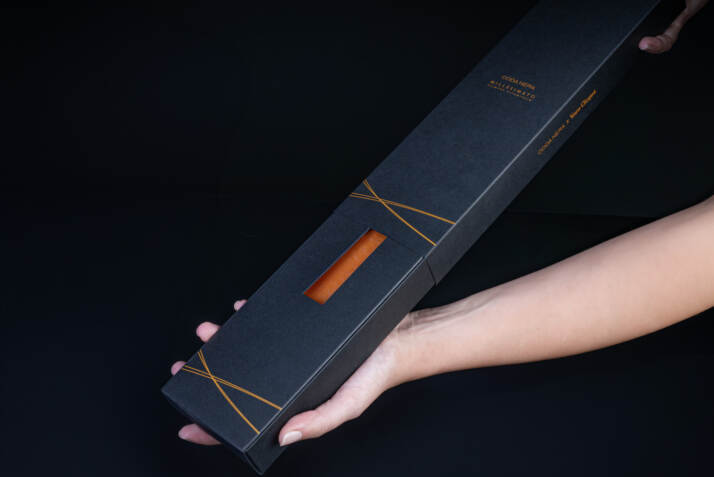 coda nera x veuve clicquot